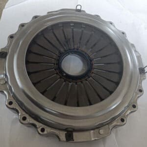 sinotruk truck parts howo clutch pressure plate AZ9725160100