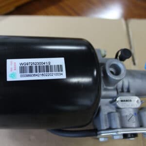 sinotruk howo a7 clutch booster cylinder G9725230042 howo parts clutch power machine