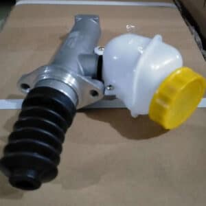 sinotruk howo a7 clutch master cylinder howo spare parts on sale