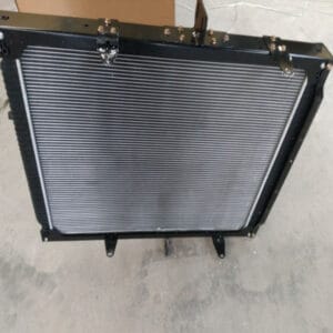 sinotruk howo radiator wg9918530001